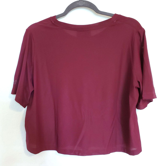 Adidas Univeral Standard Womens Sz 1X Athletic Top Mesh Wine Workout Shirt NWT - Picture 3 of 8